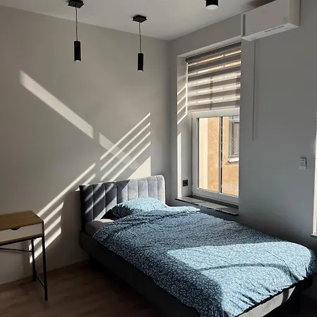アパート Modern 2-bedroom In *