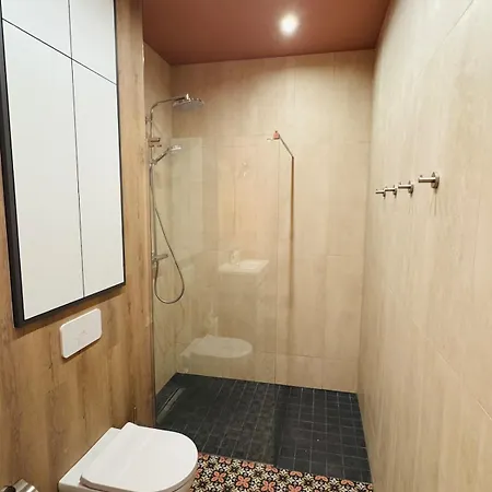 Modern 2-bedroom In