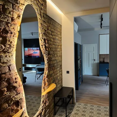Modern 2-bedroom In アパート *
